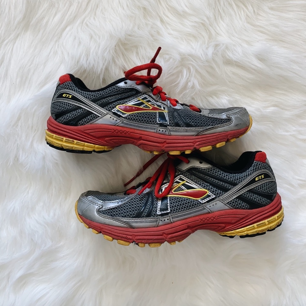 Brooks GTS 12 Running Shoes